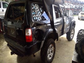 2001 TOYOTA 4RUNNER, BLACK, SR5 MODEL, 3.4L, AT, 4WD.  Z25251